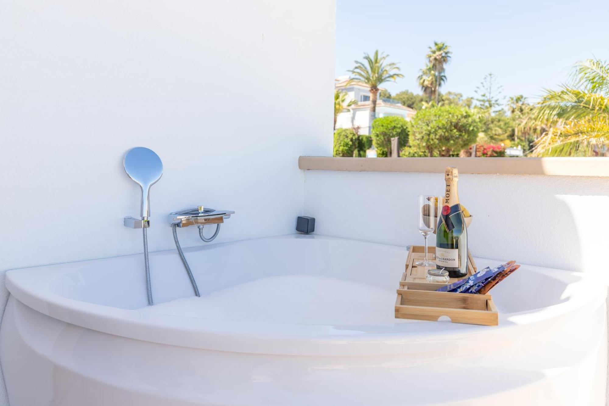 Atalaya Boutique Hotel เดเนีย ภายนอก รูปภาพ